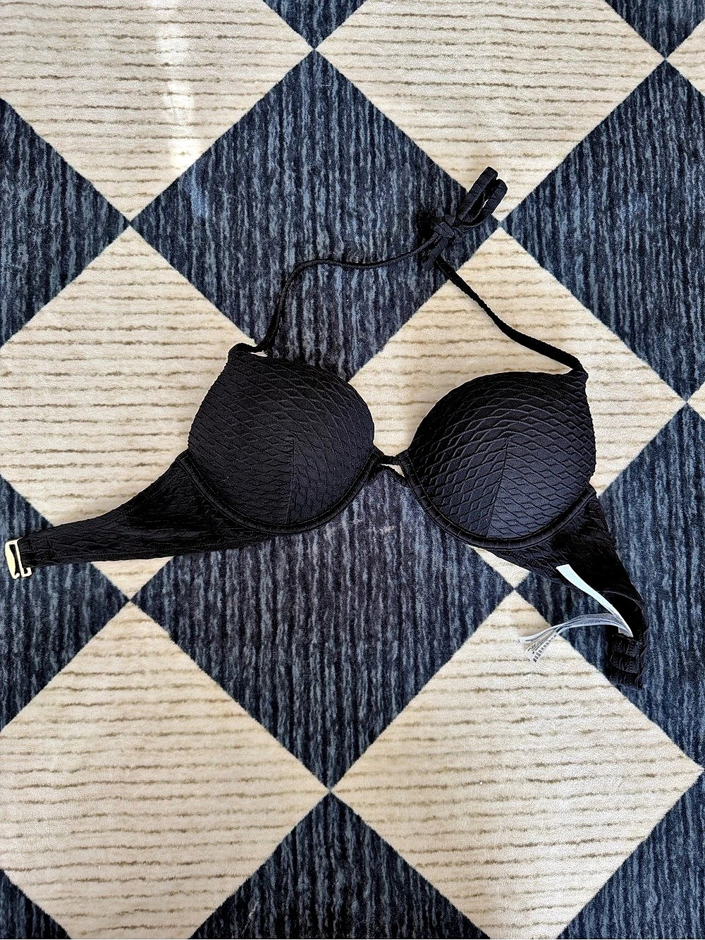 Victoria’s Secret Swim Bombshell Add 2 Cups Push Up Bikini Top 32D